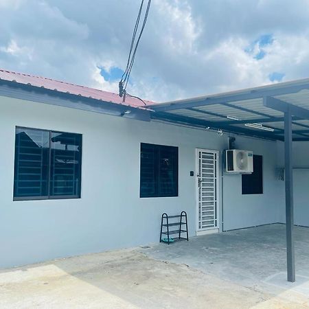 Sshomestay Skudai Extérieur photo